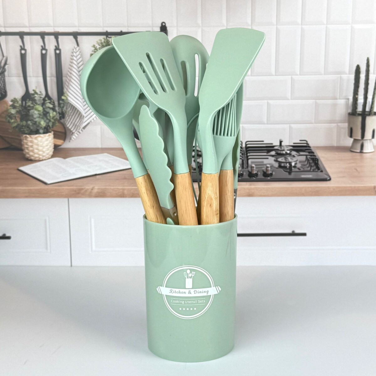 Set de Utensilios de Cocina de Silicona con Mango de Madera – 12 Piezas | VERDE 