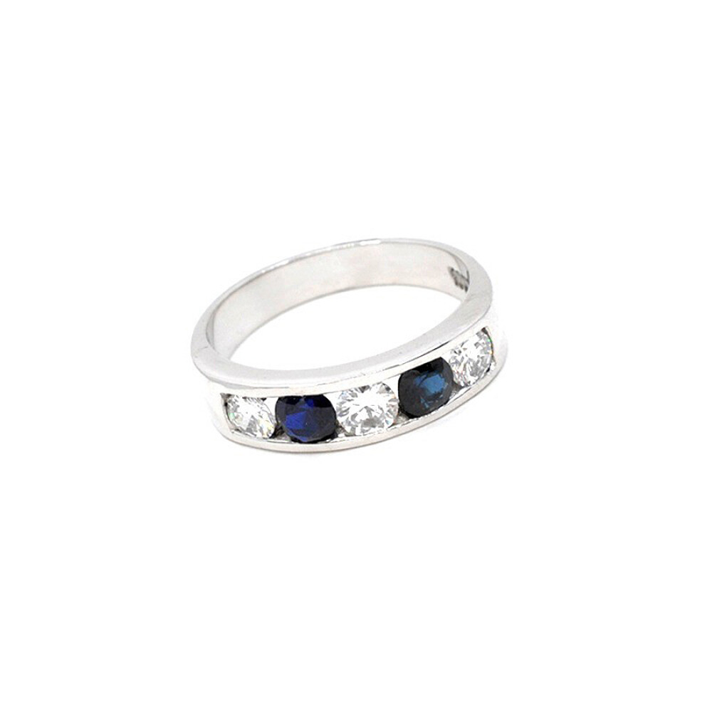 Anillo En Oro Blanco Con Brillantes Y Zafiros Anillo En Oro Blanco Con Brillantes Y Zafiros