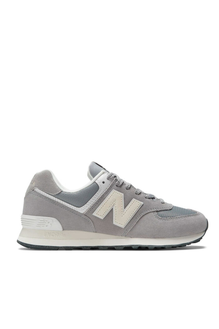 CALZADO DEPORTIVO NEW BALANCE 574 Gris