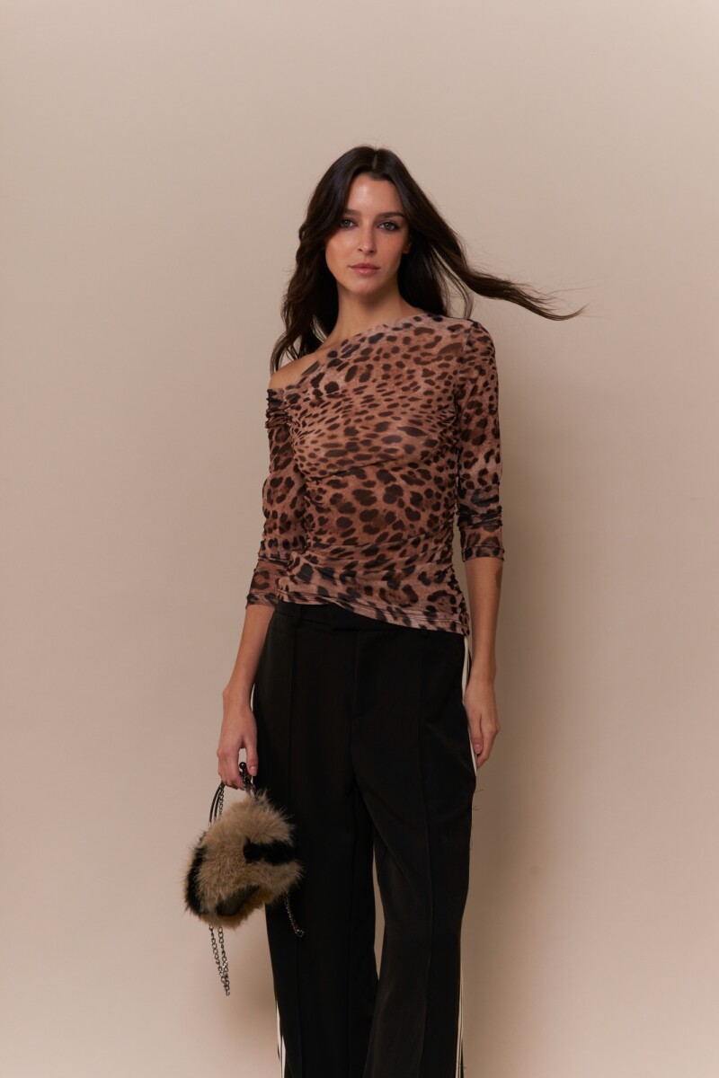 Remera Madin MARRON