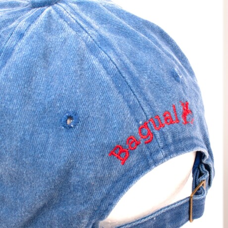 Gorro Visera azul claro