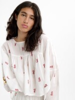 Blusa Con Bordado De 100% Algodón multicolor