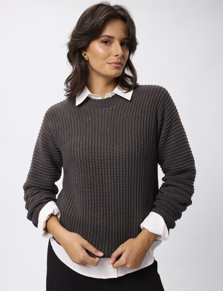Sweater estructuras gris oscuro