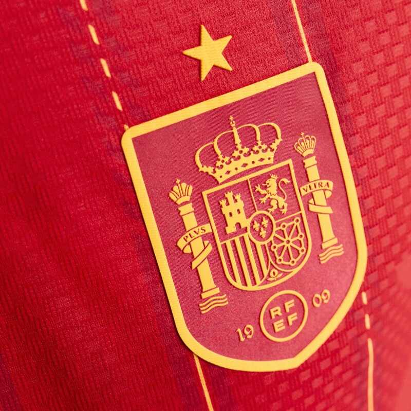 CAMISETA DE HOMBRE PRIMERA EQUIPACION ESPAÑA Red