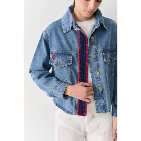 Pre Venta Campera Escudo Celeste Con Rojo