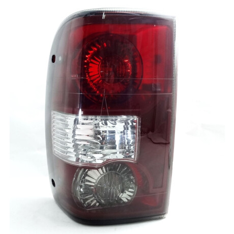 FAROL FORD RANGER 05/ TRAS IZQ ROJO-BLANCO TYC FAROL FORD RANGER 05/ TRAS IZQ ROJO-BLANCO TYC