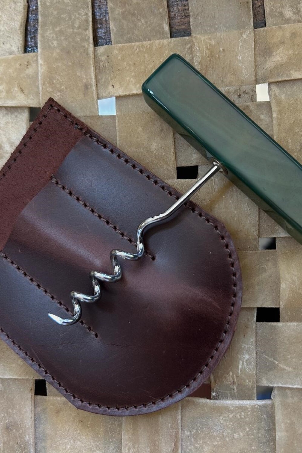 Cork Wine Verde / Chocolate