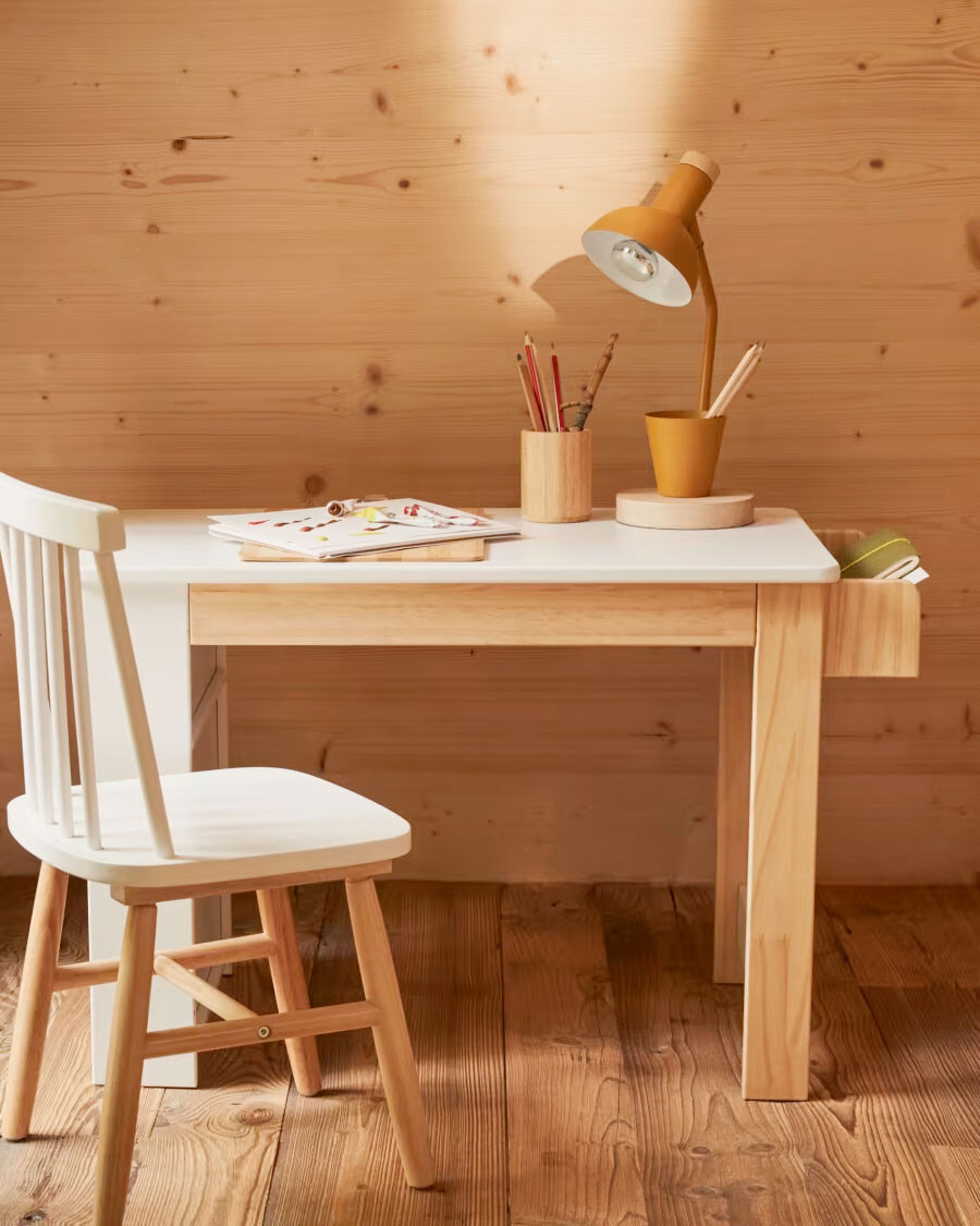 Lámpara de escritorio Katia de madera y metal mostaza