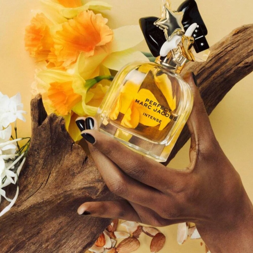Marc Jacobs Perfect Intense Eau De Parfum 100ml Marc Jacobs Perfect Intense Eau De Parfum 100ml