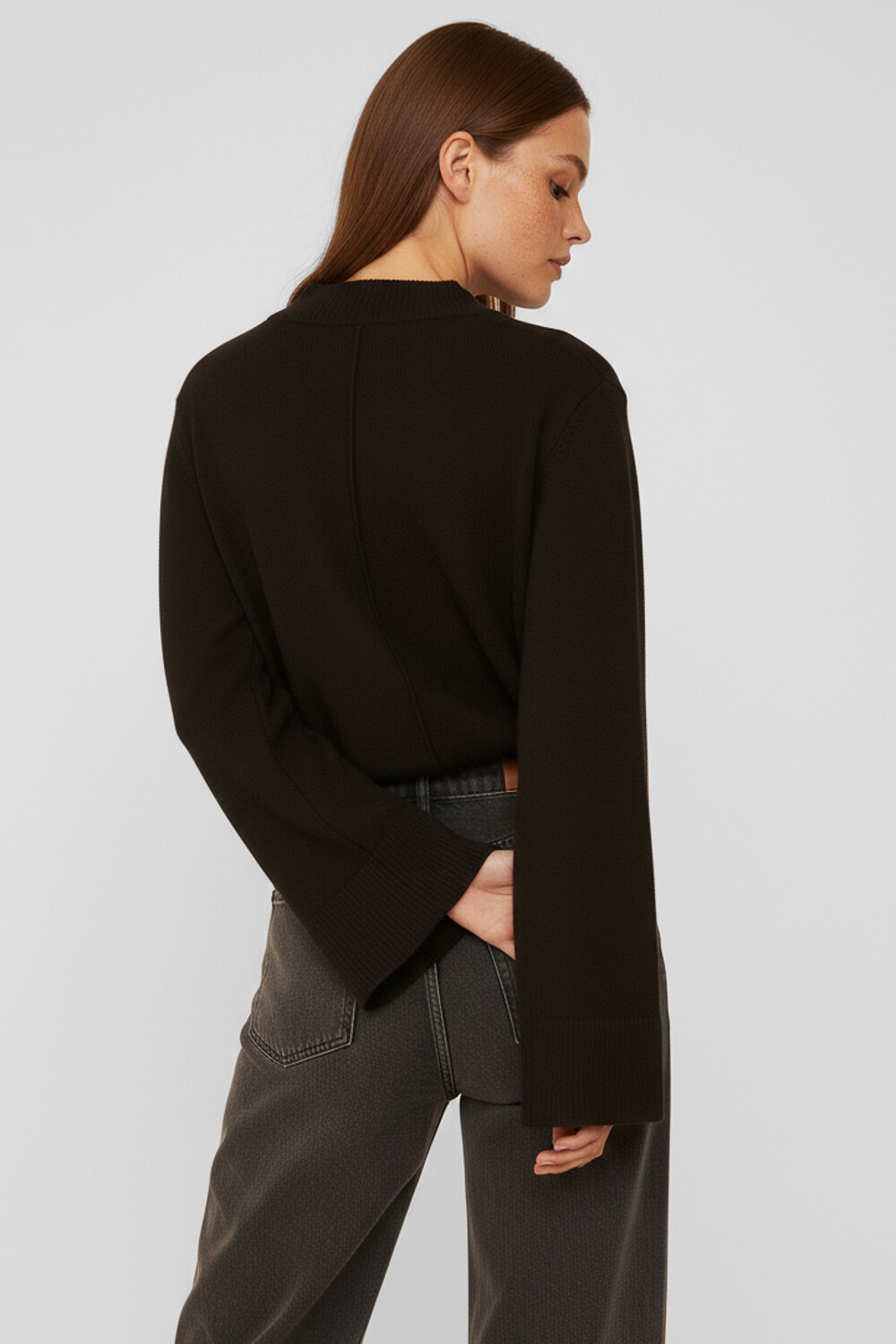 Sweater Losari Negro