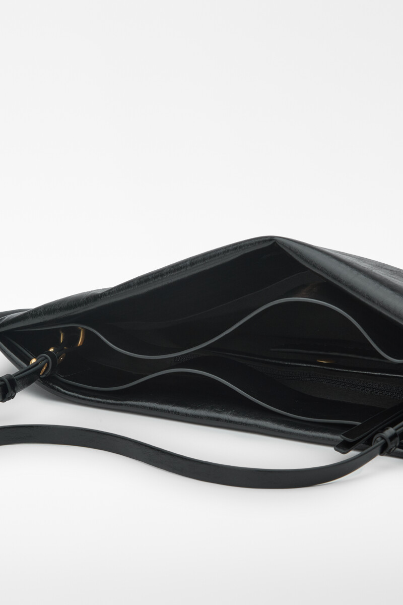 BOLSO DE MANO Negro