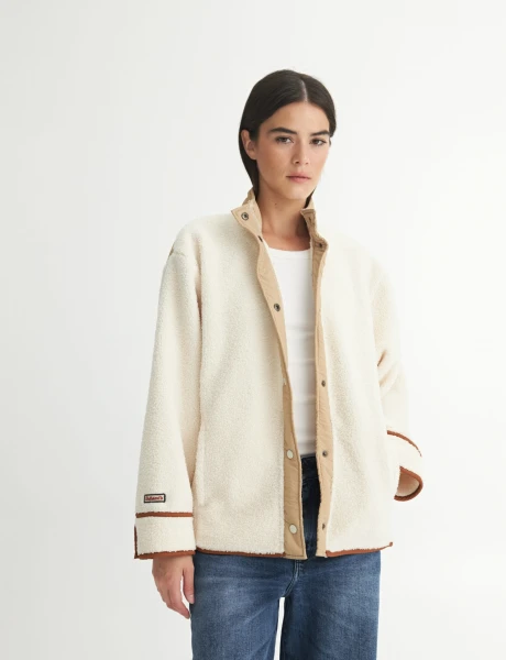 Campera sherpa Tai Crudo