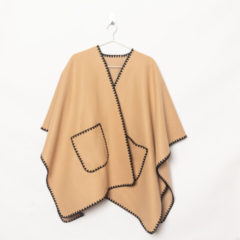 RUANA ISELLE BEIGE RUANA ISELLE BEIGE