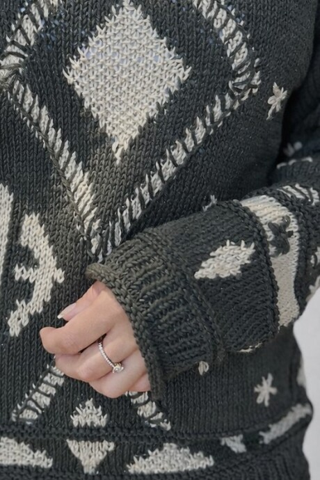 Sweater Gitano Base Verde Seco