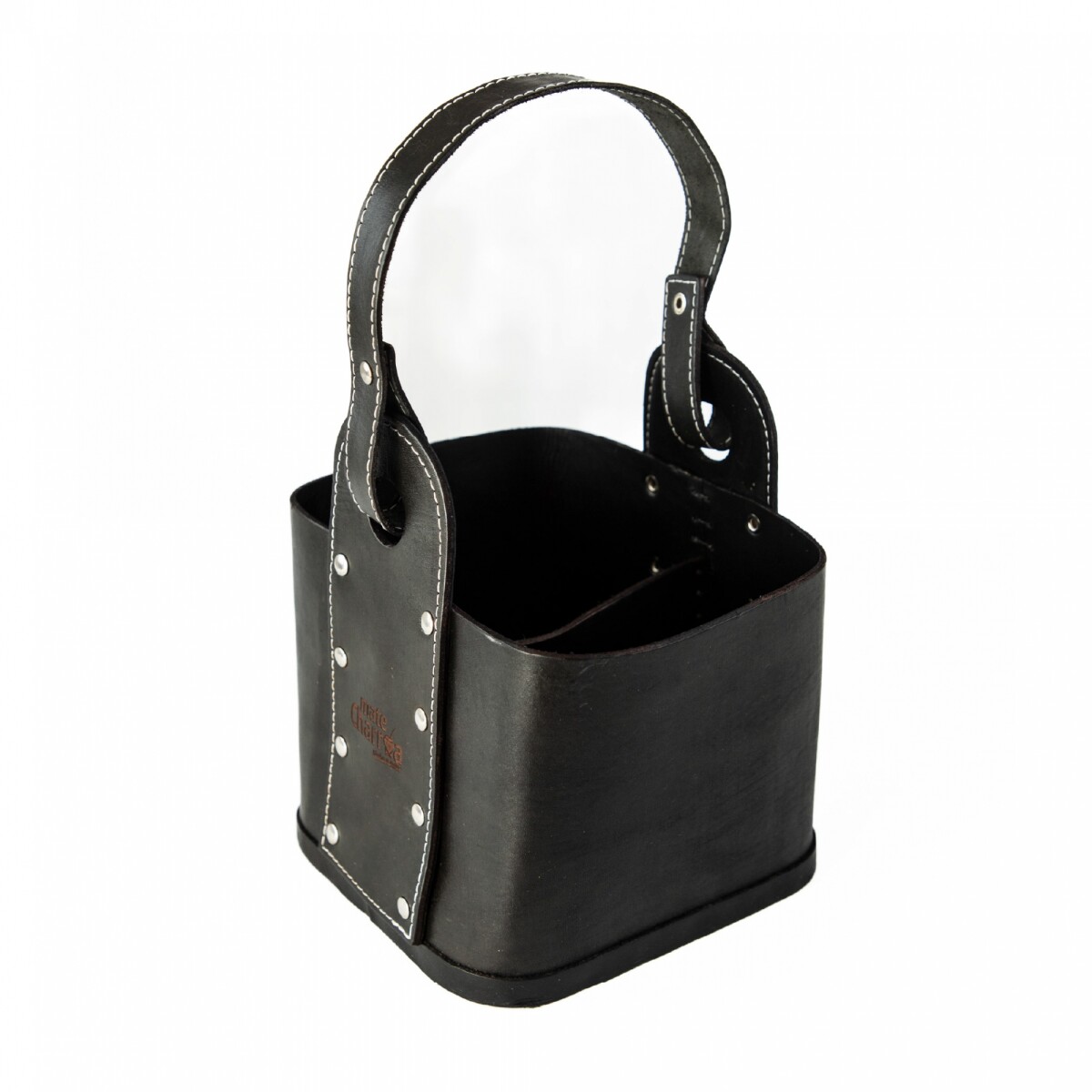 Porta mate cuadrado negro 