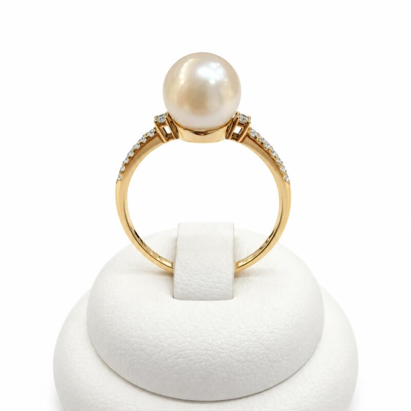 Anillo con Perla y Brillantes Oro 18kt Anillo con Perla y Brillantes Oro 18kt