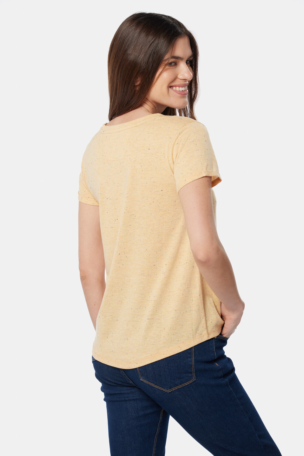 REMERA LISA CON PECAS Naranja