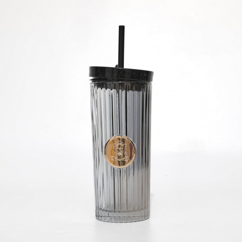 VASO VIDRIO ACANALADO CON PAJITA Y TAPA (NEGRO/470 ML) VASO VIDRIO ACANALADO CON PAJITA Y TAPA (NEGRO/470 ML)