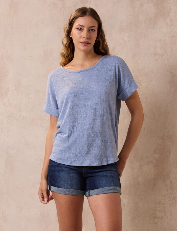 Remera Botones CELESTE