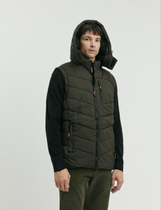 300414 CHALECO HARRY Verde