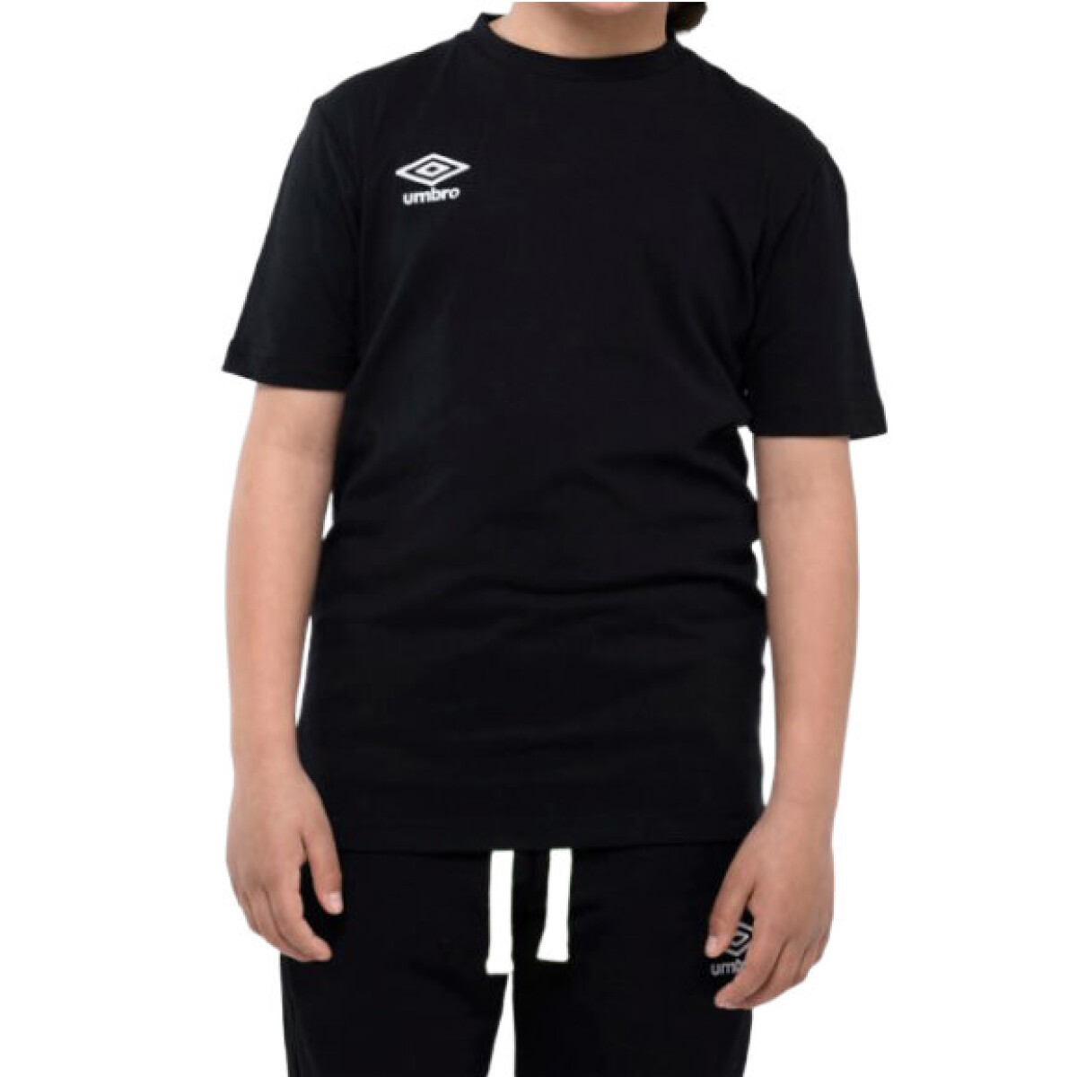 Remera Infantil Umbro Basik Kids - Negro - Blanco 