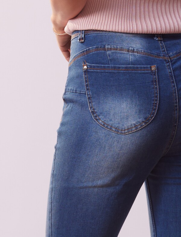 Jean Bootcut JEAN OSCURO