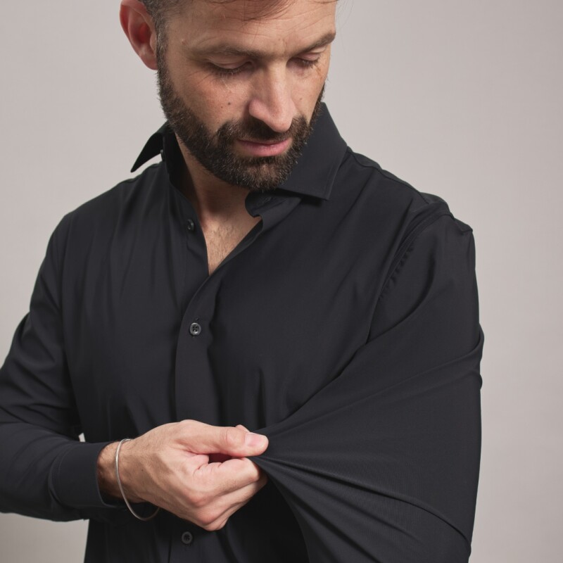 CAMISA TECNICA NEGRO
