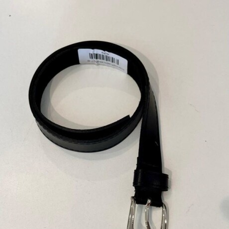 Cinturón negro 100% cuero Cinturón negro 100% cuero