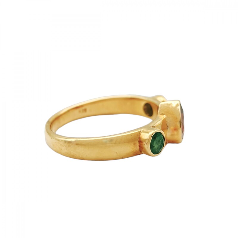 Anillo Corazón-Plata rodinada con micra oro 18k-Piedra Granate y Esmeralda-AN2000 conpiedra