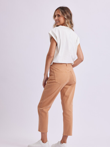 Pantalón Mom Fit Camel