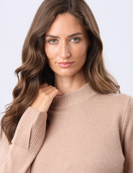 BUZO TEJIDO DE LANA Beige
