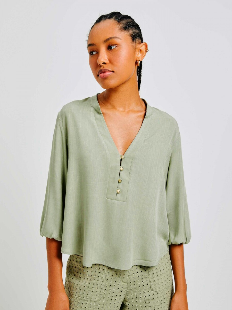 BLUSA FEMENINA ESCOTE V CON BOTONES - VERDE CLARO 