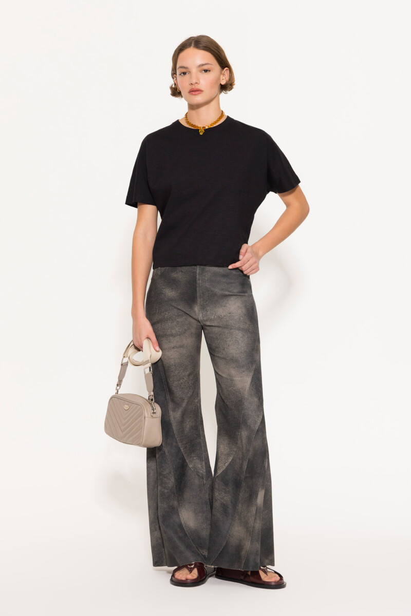 REMERA VANESSA Negro