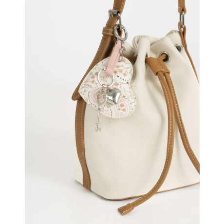 Cartera Saca Con Charm Blanco Crudo
