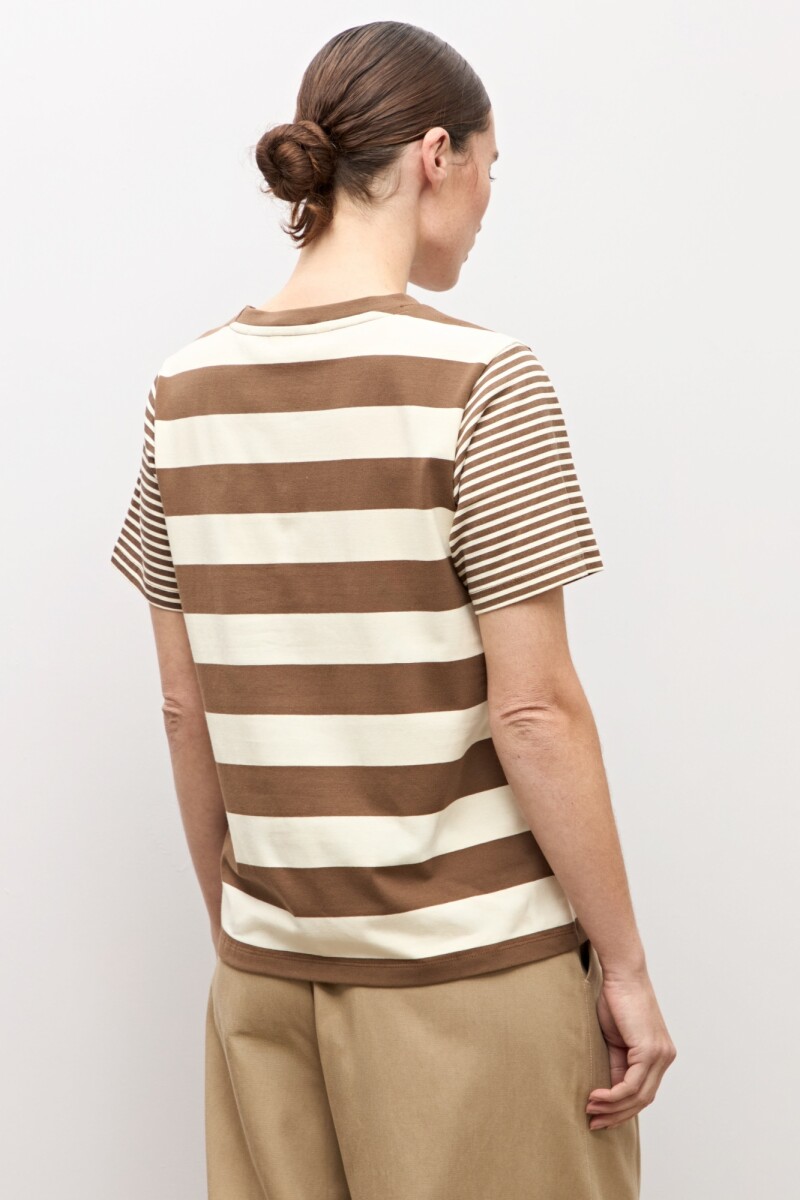 Remera rayada topo