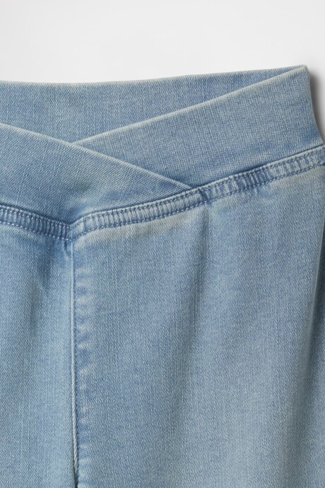 Jean Flare Niña Light Wash