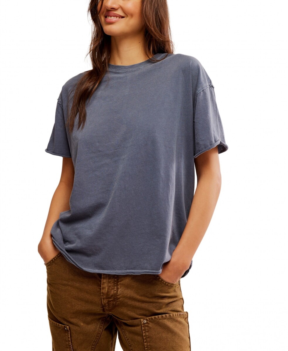 REMERA NINA 
