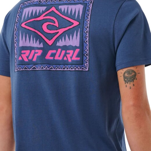 Remera Rip Curl Throwback - Azul Remera Rip Curl Throwback - Azul