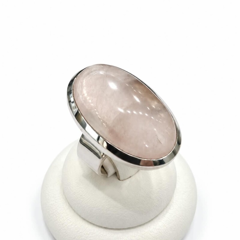 Anillo con cuarzo rosa Anillo con cuarzo rosa