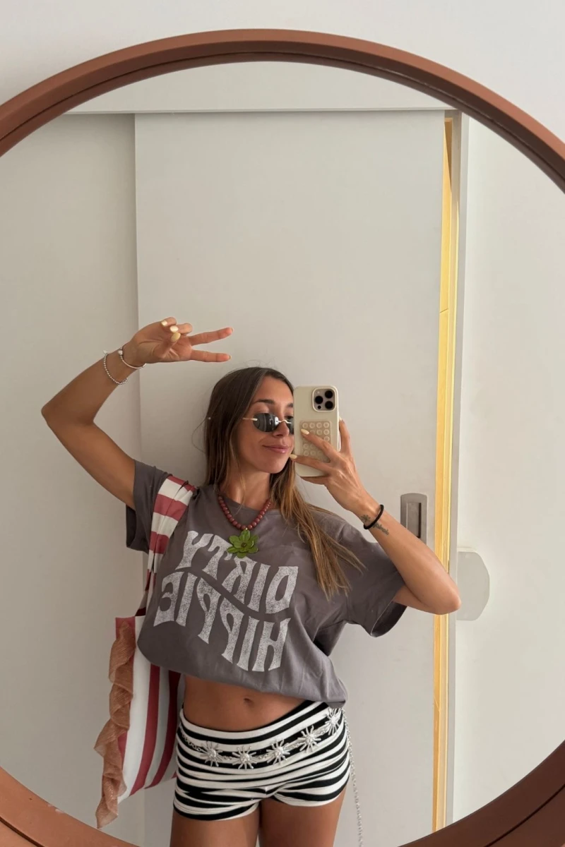 Short Maria