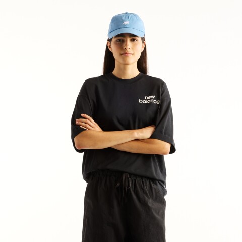 Remera New Balance de Dama - Intelligent - WT62N59VBK BLACK