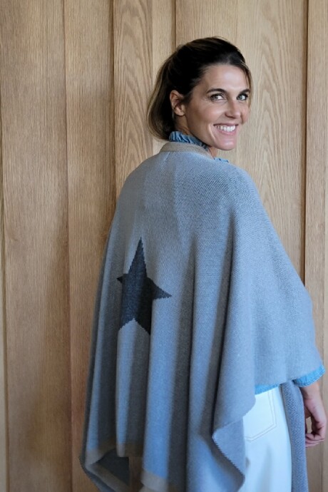 Ruana Estrella Gris