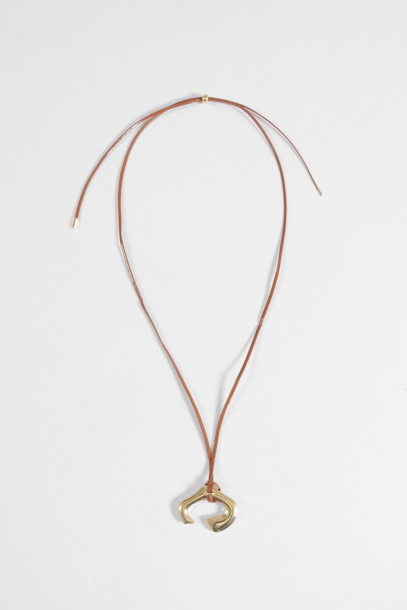 Collar cordón metal bull dorado
