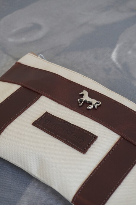 Sobre Cartuchera Mustang Chocolate / Hielo