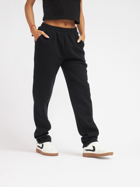 JOGGER CEREZO NEGRO