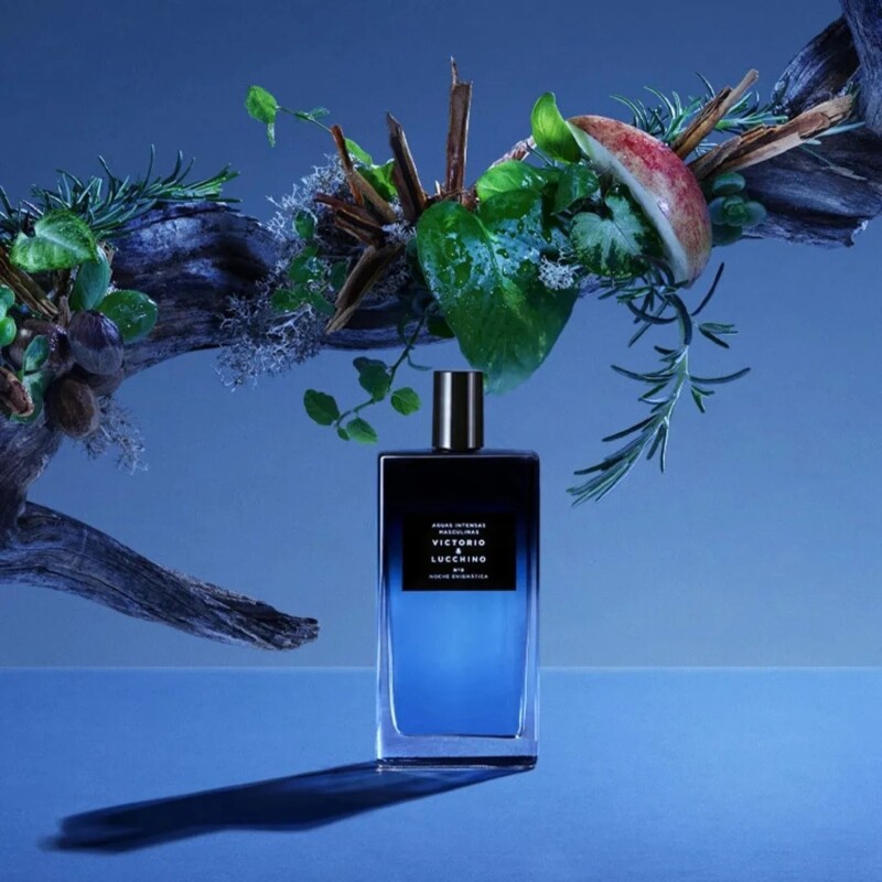 Perfume Victorio & Lucchino N9 Noche Enigmática edt 150 ml Perfume Victorio & Lucchino N9 Noche Enigmática edt 150 ml