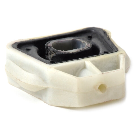 SOPORTE DE RADIADOR INFERIOR BORA Soporte De Radiador Inferior Bora