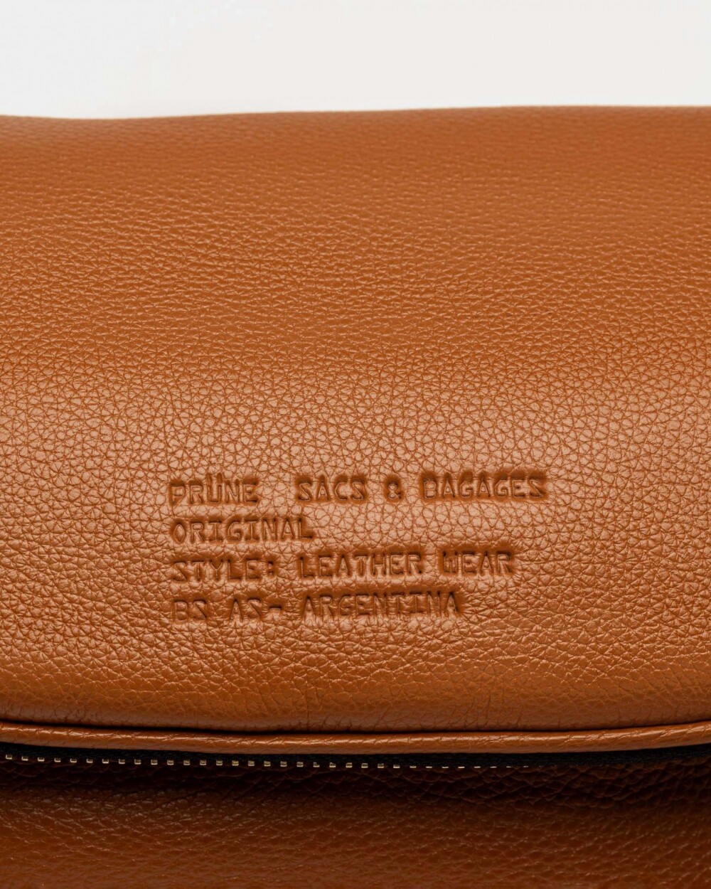Bandolera Soft en cuero graneado Marron