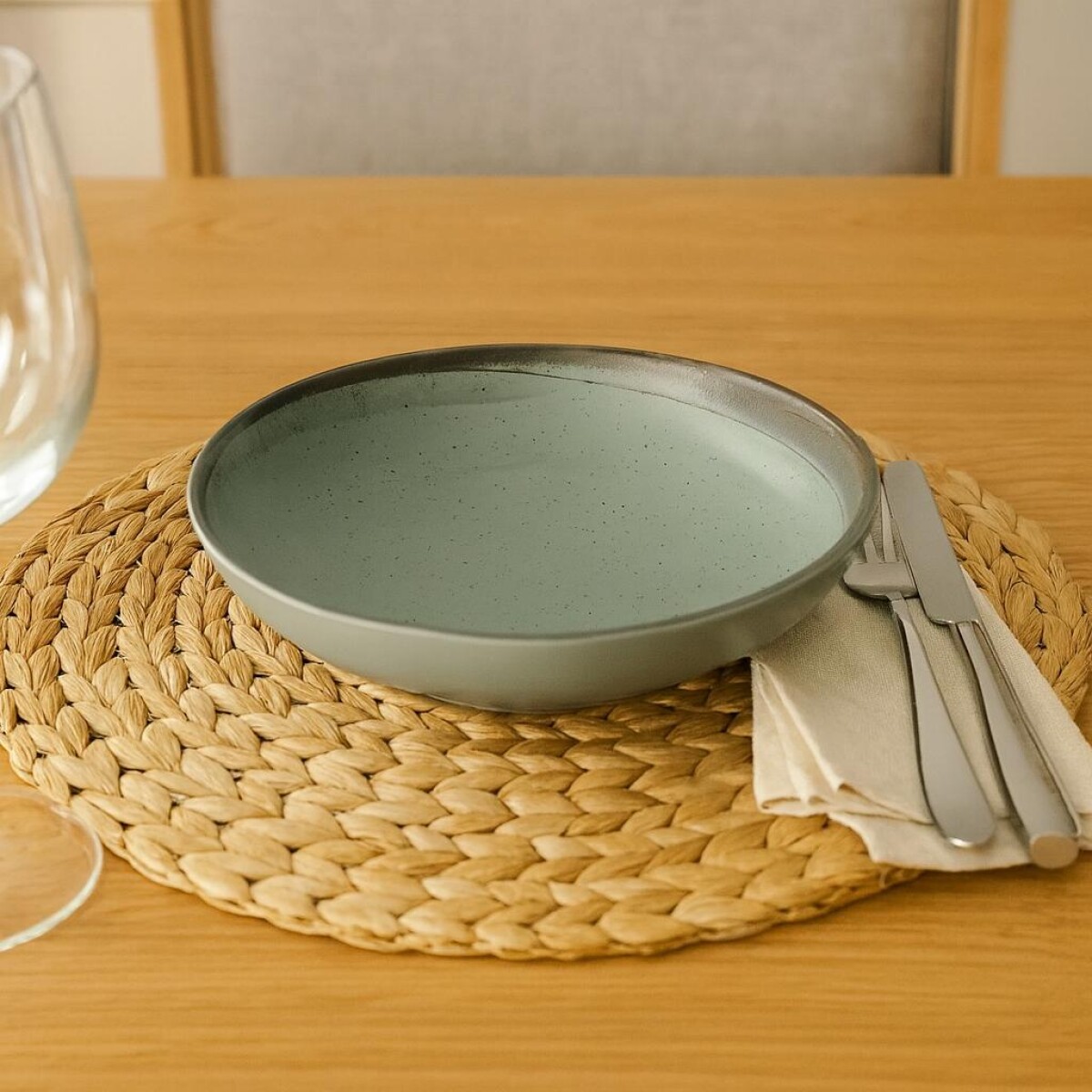 PLATO HONDO 20.5CM LINEA PACIFICO 
