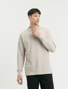 520913 REMERA HARRY Kaki